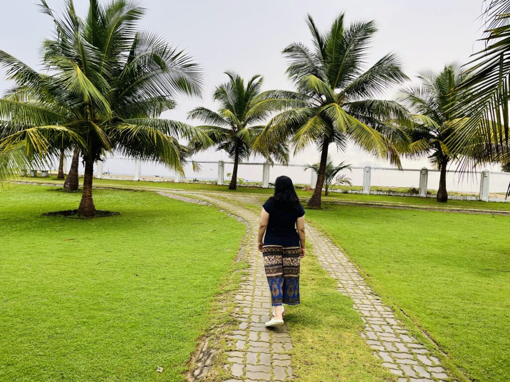 walking in Puducherry ©YaatriNeha